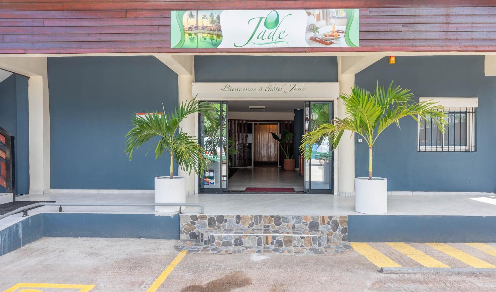 Jade Hotel And Spa Bandrele Exterior foto